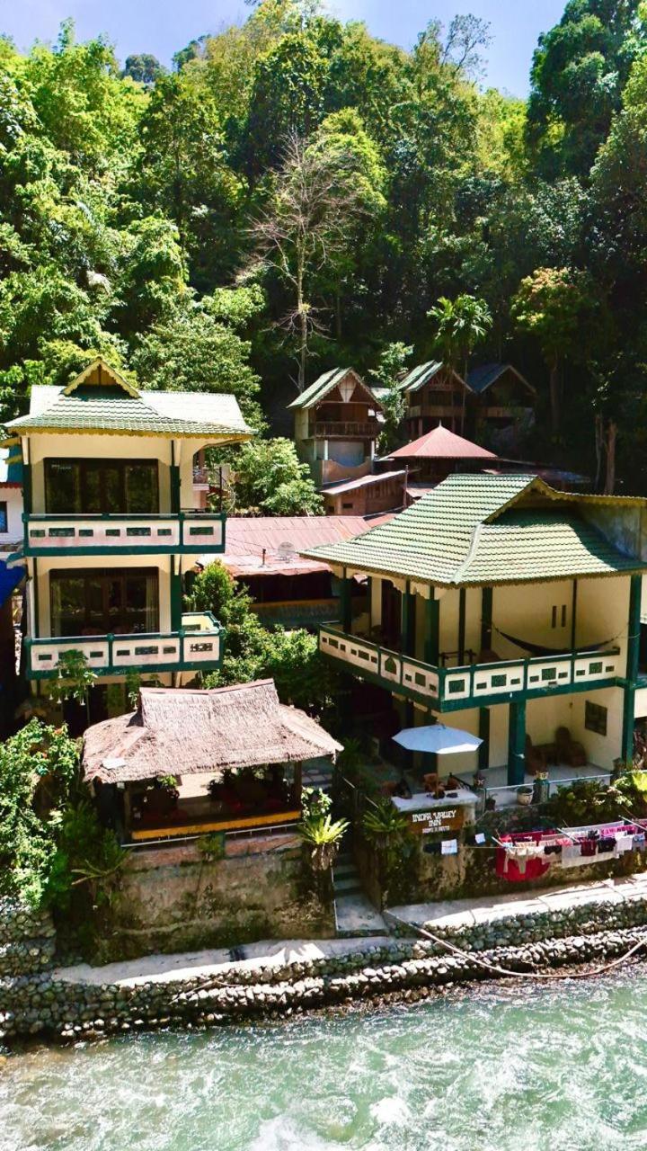 Indra Valley Inn Bukit Lawang Exterior photo